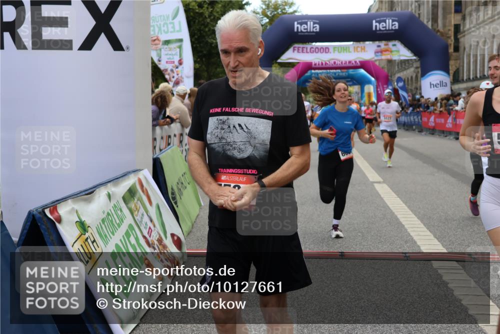 06.09.2026 - CURREX Alsterlauf Strokosch-Dieckow http://msf.ph/oto/10127661 06.09.2026 10:01:26 Ziel 2400, 2485, 2492, 3195, 3280, 3401, 3730, 3740, 4049, 4055, 4429, 4580, 5060, 5139, 5237, 5424, 5523, 5598, 5745, 5793, 6027, 6033, 6145, 6445 meine-sportfotos.de