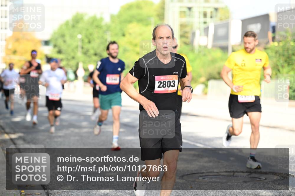 06.09.2026 - CURREX Alsterlauf Dr. Thomas Lammeyer http://msf.ph/oto/10127663 06.09.2026 09:47:33 Laufen 11, 2803 meine-sportfotos.de