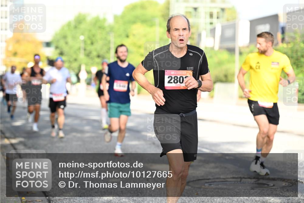 06.09.2026 - CURREX Alsterlauf Dr. Thomas Lammeyer http://msf.ph/oto/10127665 06.09.2026 09:47:33 Laufen 2807 meine-sportfotos.de