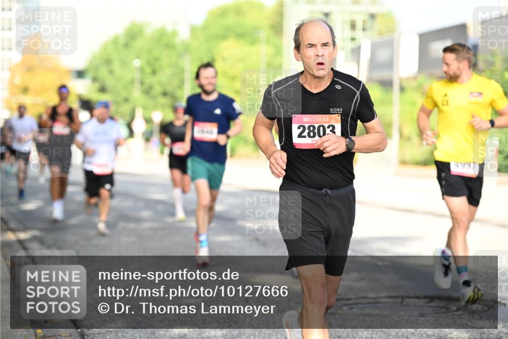 06.09.2026 - CURREX Alsterlauf Dr. Thomas Lammeyer http://msf.ph/oto/10127666 06.09.2026 09:47:33 Laufen 11, 11, 2803, 4997 meine-sportfotos.de