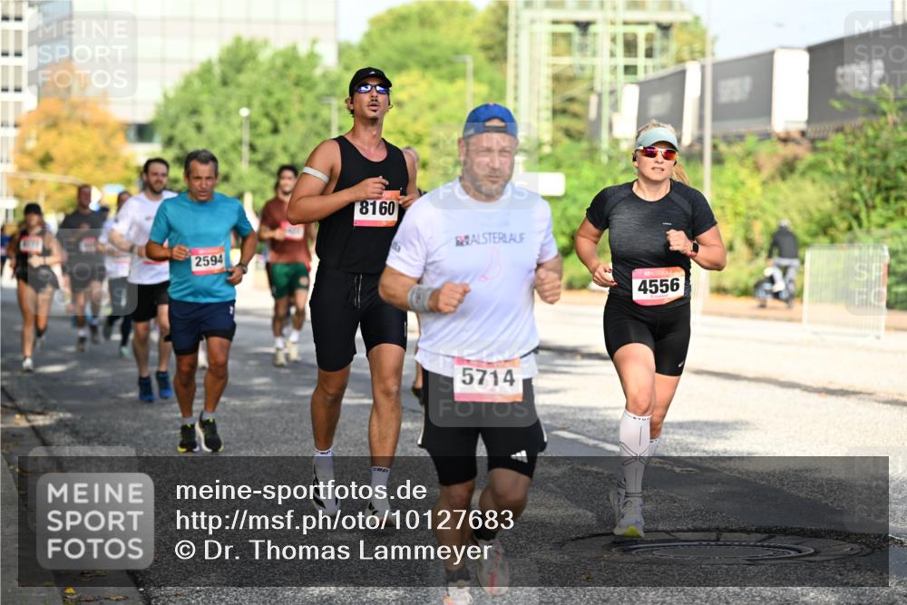 06.09.2026 - CURREX Alsterlauf Dr. Thomas Lammeyer http://msf.ph/oto/10127683 06.09.2026 09:47:36 Laufen 2594, 8160, 5714, 4556 meine-sportfotos.de