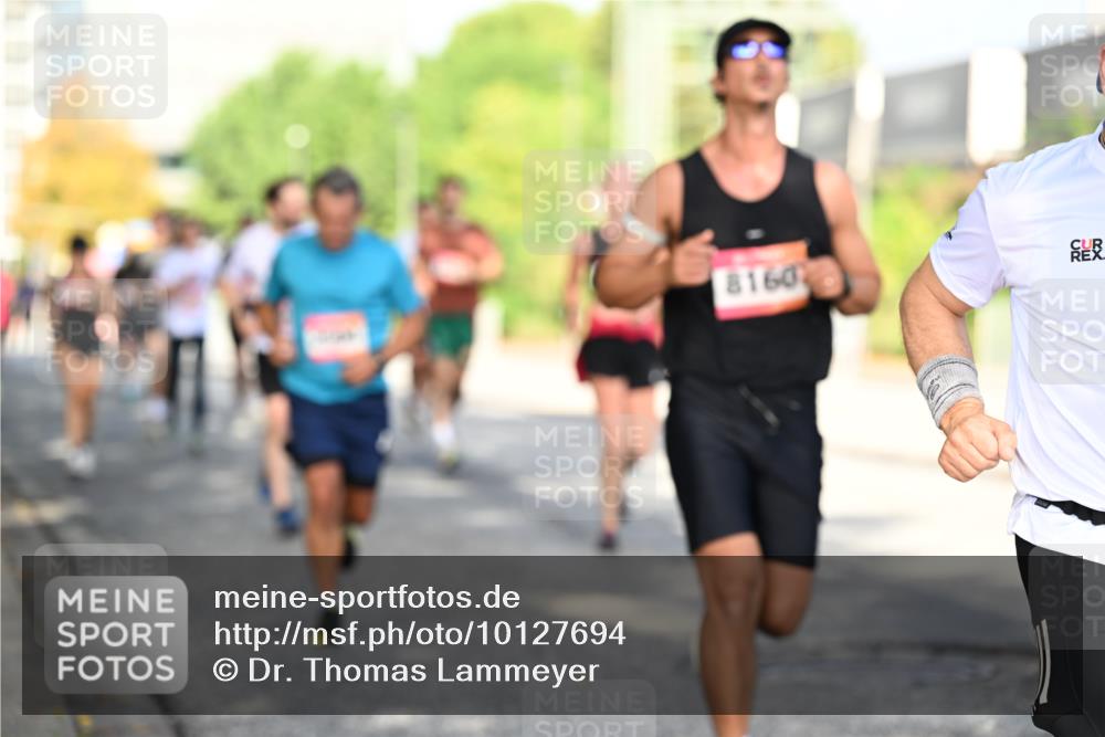 06.09.2026 - CURREX Alsterlauf Dr. Thomas Lammeyer http://msf.ph/oto/10127694 06.09.2026 09:47:37 Laufen 8160 meine-sportfotos.de