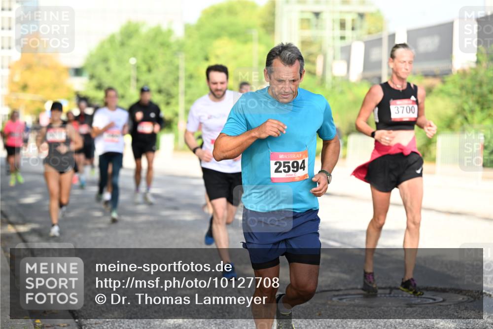 06.09.2026 - CURREX Alsterlauf Dr. Thomas Lammeyer http://msf.ph/oto/10127708 06.09.2026 09:47:39 Laufen 2594, 3700 meine-sportfotos.de
