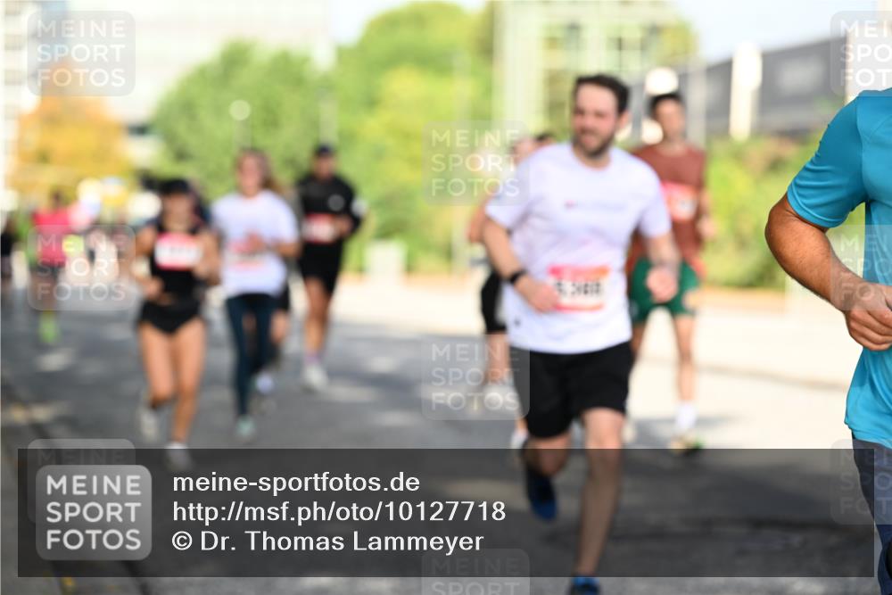 06.09.2026 - CURREX Alsterlauf Dr. Thomas Lammeyer http://msf.ph/oto/10127718 06.09.2026 09:47:40 Laufen 9 meine-sportfotos.de