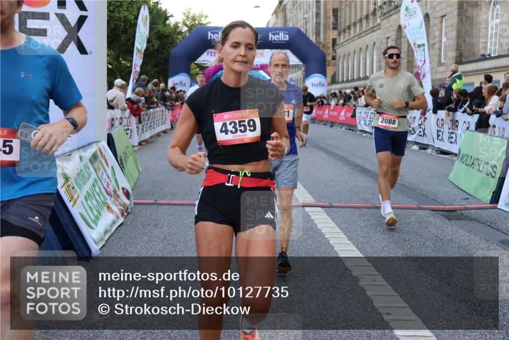 06.09.2026 - CURREX Alsterlauf Strokosch-Dieckow http://msf.ph/oto/10127735 06.09.2026 09:48:42 Ziel 2081, 2088, 2480, 3008, 4359, 4553, 5204, 5245, 5450, 5941, 6198, 6317, 6481, 8188, 8223 meine-sportfotos.de