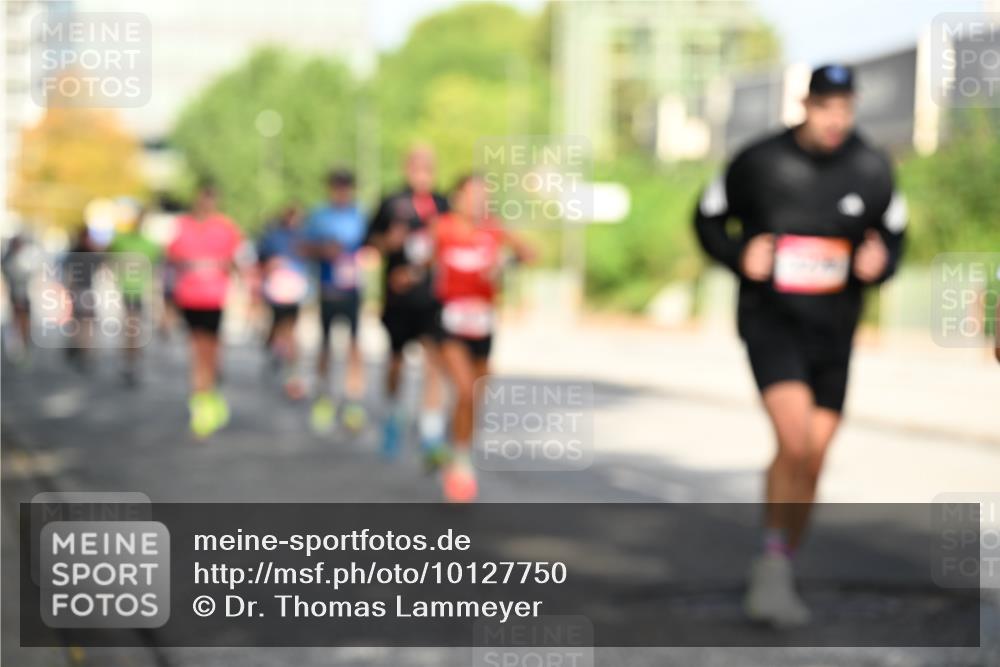 06.09.2026 - CURREX Alsterlauf Dr. Thomas Lammeyer http://msf.ph/oto/10127750 06.09.2026 09:47:44 Laufen  meine-sportfotos.de