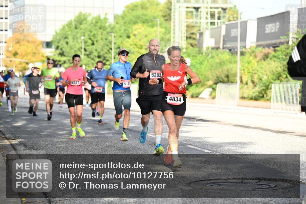06.09.2026 - CURREX Alsterlauf Dr. Thomas Lammeyer http://msf.ph/oto/10127756 06.09.2026 09:47:44 Laufen 4371, 510, 5282, 4834 meine-sportfotos.de