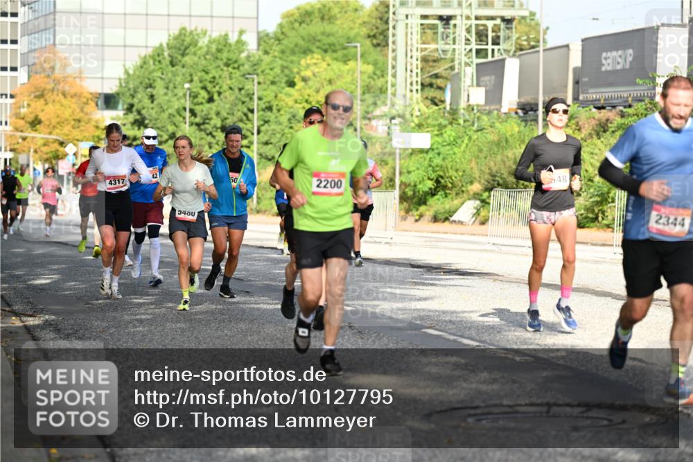 06.09.2026 - CURREX Alsterlauf Dr. Thomas Lammeyer http://msf.ph/oto/10127795 06.09.2026 09:47:49 Laufen 42, 4317, 5480, 50, 2200, 48, 2344 meine-sportfotos.de