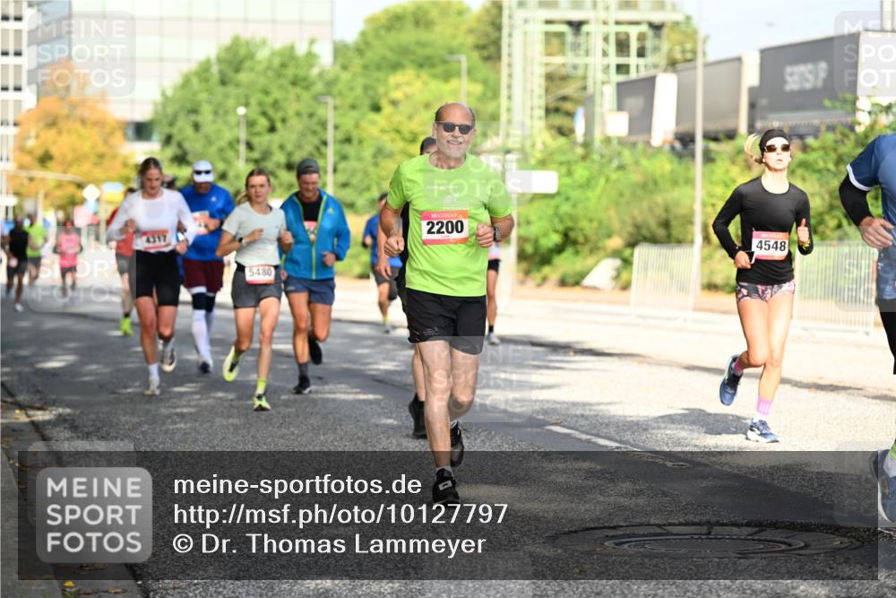 06.09.2026 - CURREX Alsterlauf Dr. Thomas Lammeyer http://msf.ph/oto/10127797 06.09.2026 09:47:49 Laufen 4317, 5480, 2200, 4548 meine-sportfotos.de