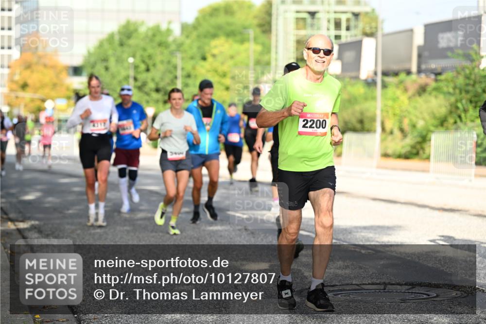06.09.2026 - CURREX Alsterlauf Dr. Thomas Lammeyer http://msf.ph/oto/10127807 06.09.2026 09:47:50 Laufen 2200 meine-sportfotos.de