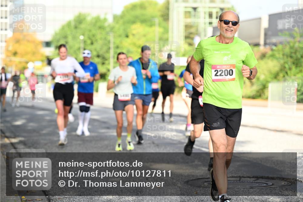 06.09.2026 - CURREX Alsterlauf Dr. Thomas Lammeyer http://msf.ph/oto/10127811 06.09.2026 09:47:51 Laufen 21, 2200 meine-sportfotos.de