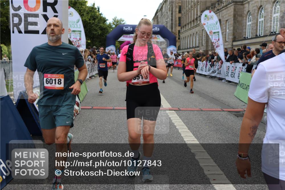 06.09.2026 - CURREX Alsterlauf Strokosch-Dieckow http://msf.ph/oto/10127843 06.09.2026 10:01:35 Ziel 2249, 2492, 2496, 2733, 3518, 3544, 4073, 4121, 4259, 4551, 4552, 4580, 4638, 4883, 4884, 4921, 5012, 5060, 5192, 5237, 5523, 5669, 5749, 5793, 5856, 5918, 5976, 6018, 6114, 8037, 8062 meine-sportfotos.de