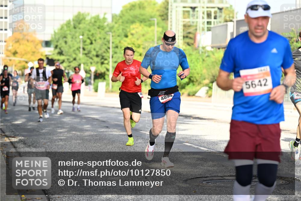 06.09.2026 - CURREX Alsterlauf Dr. Thomas Lammeyer http://msf.ph/oto/10127850 06.09.2026 09:47:55 Laufen 30, 4, 4895, 5642 meine-sportfotos.de