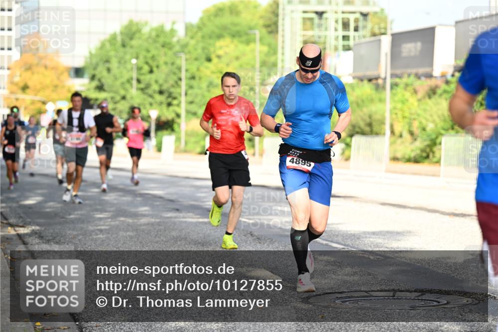 06.09.2026 - CURREX Alsterlauf Dr. Thomas Lammeyer http://msf.ph/oto/10127855 06.09.2026 09:47:55 Laufen 4895 meine-sportfotos.de
