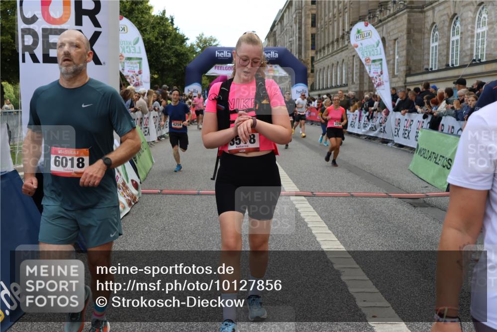 06.09.2026 - CURREX Alsterlauf Strokosch-Dieckow http://msf.ph/oto/10127856 06.09.2026 10:01:35 Ziel 2249, 2492, 2496, 2733, 3518, 3544, 4073, 4121, 4259, 4551, 4552, 4580, 4638, 4883, 4884, 4921, 5012, 5060, 5192, 5237, 5523, 5669, 5749, 5793, 5856, 5918, 5976, 6018, 6114, 8037, 8062 meine-sportfotos.de