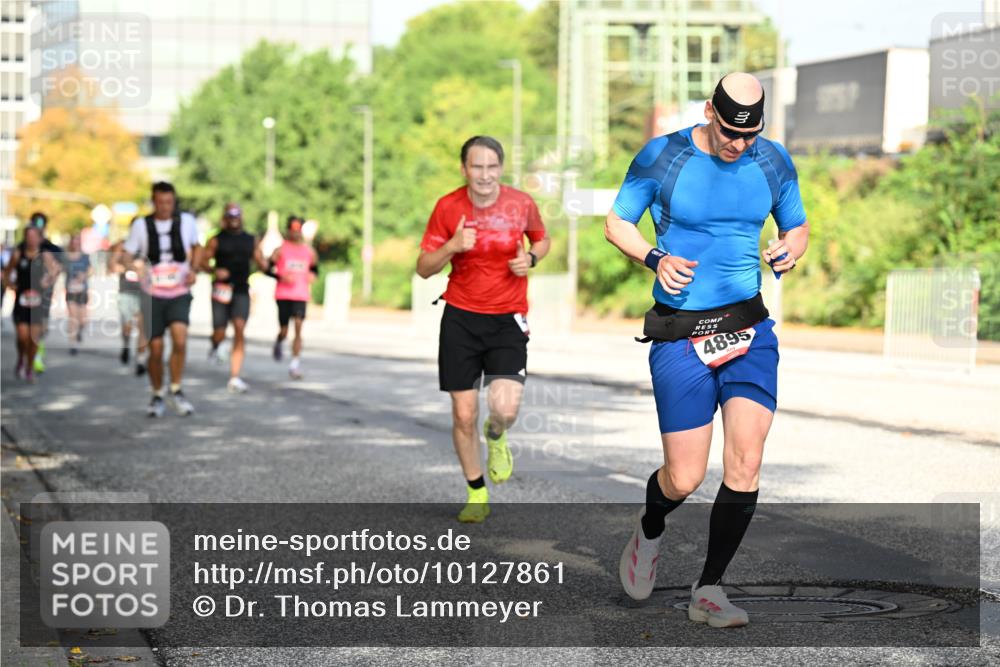 06.09.2026 - CURREX Alsterlauf Dr. Thomas Lammeyer http://msf.ph/oto/10127861 06.09.2026 09:47:56 Laufen 330, 4895 meine-sportfotos.de