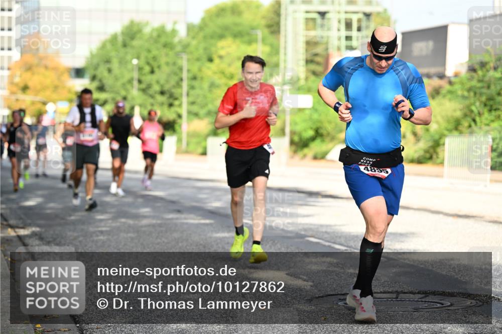 06.09.2026 - CURREX Alsterlauf Dr. Thomas Lammeyer http://msf.ph/oto/10127862 06.09.2026 09:47:56 Laufen 4895 meine-sportfotos.de