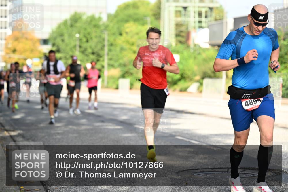 06.09.2026 - CURREX Alsterlauf Dr. Thomas Lammeyer http://msf.ph/oto/10127866 06.09.2026 09:47:56 Laufen 4895, 3 meine-sportfotos.de