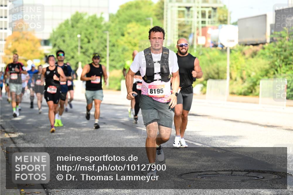 06.09.2026 - CURREX Alsterlauf Dr. Thomas Lammeyer http://msf.ph/oto/10127900 06.09.2026 09:48:00 Laufen 8195 meine-sportfotos.de