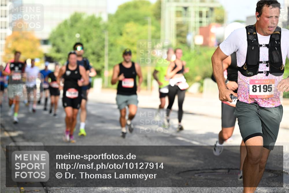 06.09.2026 - CURREX Alsterlauf Dr. Thomas Lammeyer http://msf.ph/oto/10127914 06.09.2026 09:48:01 Laufen 8195 meine-sportfotos.de