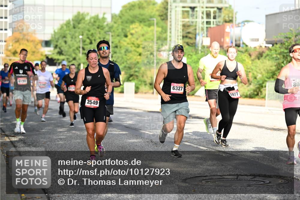 06.09.2026 - CURREX Alsterlauf Dr. Thomas Lammeyer http://msf.ph/oto/10127923 06.09.2026 09:48:02 Laufen 6190, 2340, 2549, 6327, 5977, 80 meine-sportfotos.de