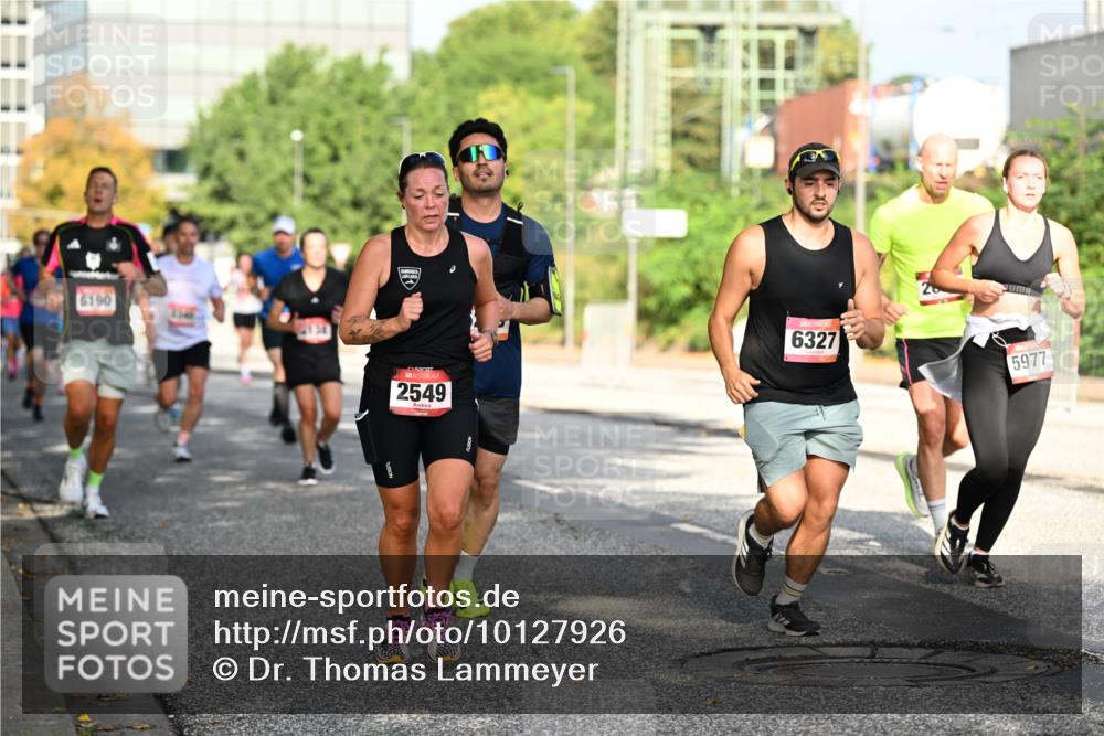 06.09.2026 - CURREX Alsterlauf Dr. Thomas Lammeyer http://msf.ph/oto/10127926 06.09.2026 09:48:03 Laufen 6190, 2549, 6327, 5977 meine-sportfotos.de