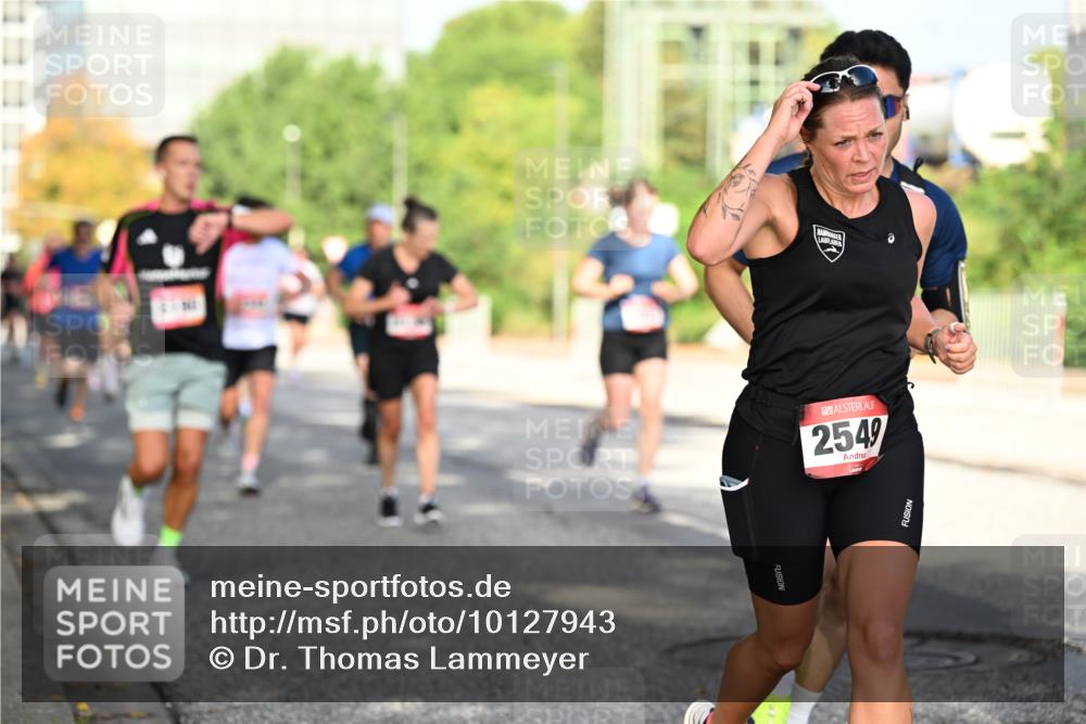 06.09.2026 - CURREX Alsterlauf Dr. Thomas Lammeyer http://msf.ph/oto/10127943 06.09.2026 09:48:04 Laufen 2549 meine-sportfotos.de