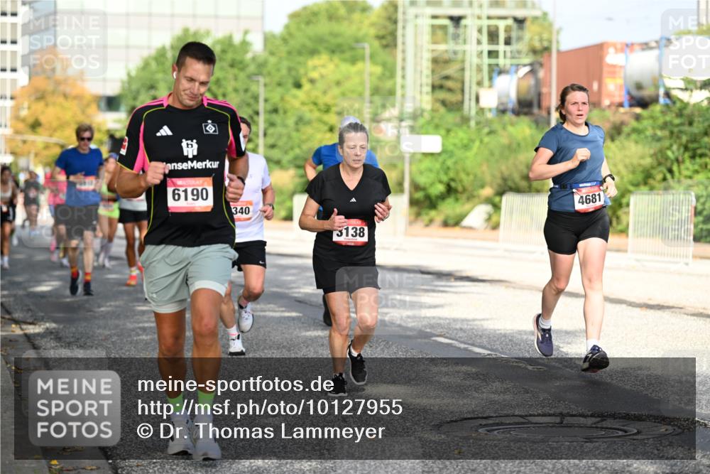 06.09.2026 - CURREX Alsterlauf Dr. Thomas Lammeyer http://msf.ph/oto/10127955 06.09.2026 09:48:05 Laufen 6190, 340, 4681, 3138 meine-sportfotos.de