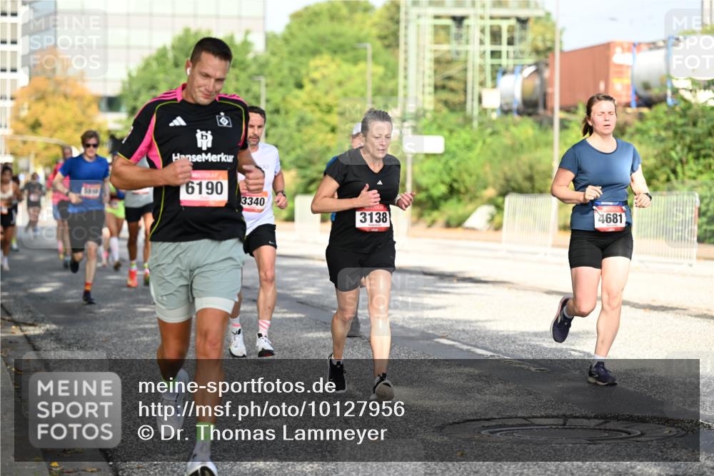 06.09.2026 - CURREX Alsterlauf Dr. Thomas Lammeyer http://msf.ph/oto/10127956 06.09.2026 09:48:06 Laufen 6190, 3340, 3138, 4681 meine-sportfotos.de