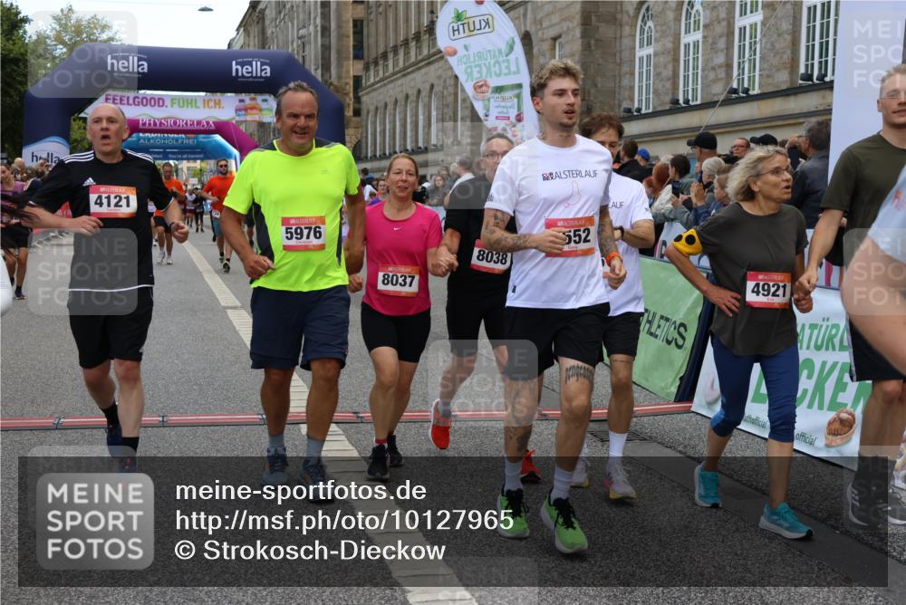 06.09.2026 - CURREX Alsterlauf Strokosch-Dieckow http://msf.ph/oto/10127965 06.09.2026 10:01:42 Ziel 2249, 2385, 2496, 2733, 2977, 3115, 3544, 3563, 4067, 4073, 4121, 4259, 4551, 4552, 4608, 4638, 4921, 5106, 5186, 5192, 5388, 5429, 5669, 5734, 5918, 5976, 6114, 8037, 8038, 8062 meine-sportfotos.de
