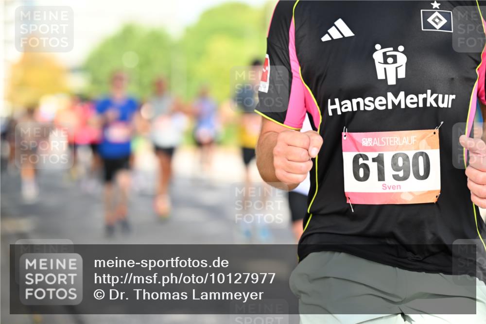 06.09.2026 - CURREX Alsterlauf Dr. Thomas Lammeyer http://msf.ph/oto/10127977 06.09.2026 09:48:08 Laufen 6190 meine-sportfotos.de