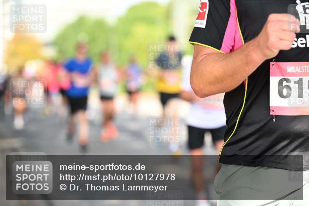 06.09.2026 - CURREX Alsterlauf Dr. Thomas Lammeyer http://msf.ph/oto/10127978 06.09.2026 09:48:08 Laufen 61 meine-sportfotos.de