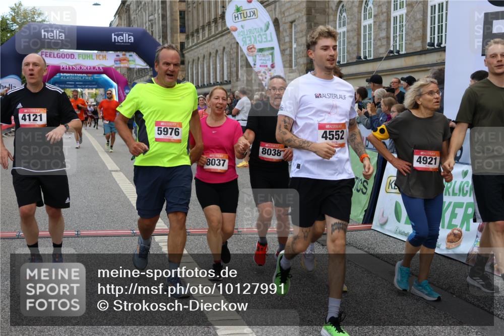 06.09.2026 - CURREX Alsterlauf Strokosch-Dieckow http://msf.ph/oto/10127991 06.09.2026 10:01:42 Ziel 2249, 2385, 2496, 2733, 2977, 3115, 3544, 3563, 4067, 4073, 4121, 4259, 4551, 4552, 4608, 4638, 4921, 5106, 5186, 5192, 5388, 5429, 5669, 5734, 5918, 5976, 6114, 8037, 8038, 8062 meine-sportfotos.de