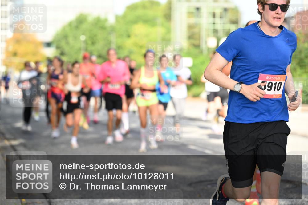 06.09.2026 - CURREX Alsterlauf Dr. Thomas Lammeyer http://msf.ph/oto/10128011 06.09.2026 09:48:11 Laufen 910 meine-sportfotos.de