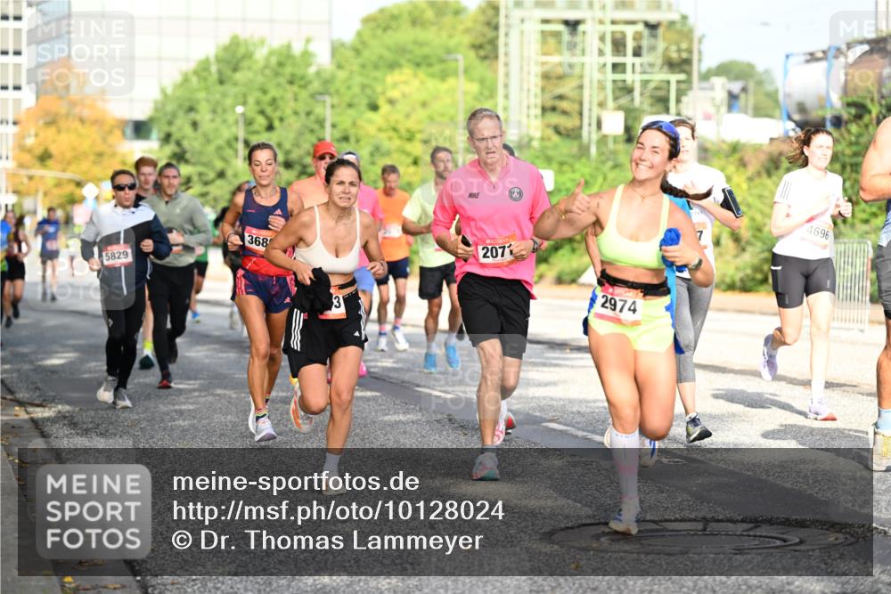 06.09.2026 - CURREX Alsterlauf Dr. Thomas Lammeyer http://msf.ph/oto/10128024 06.09.2026 09:48:12 Laufen 5829, 368, 3, 207, 2974, 4696 meine-sportfotos.de
