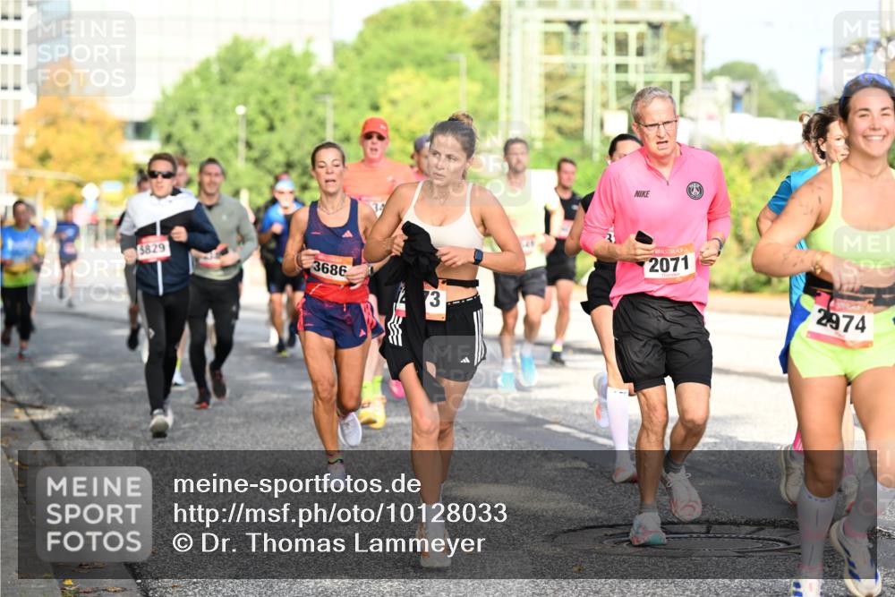 06.09.2026 - CURREX Alsterlauf Dr. Thomas Lammeyer http://msf.ph/oto/10128033 06.09.2026 09:48:13 Laufen 5829, 3686, 73, 73, 2071, 2974 meine-sportfotos.de