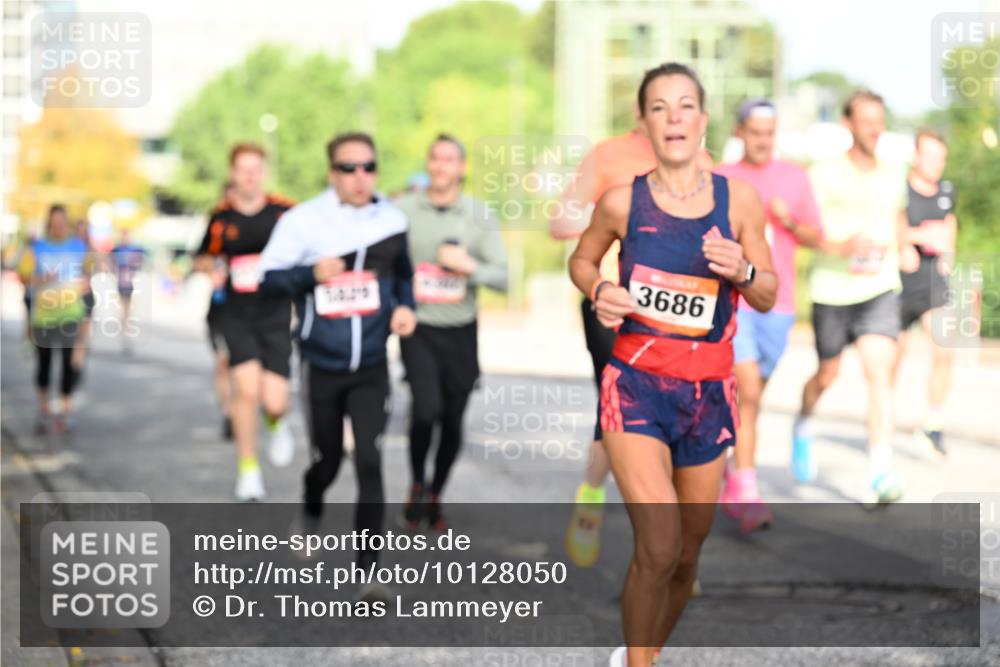 06.09.2026 - CURREX Alsterlauf Dr. Thomas Lammeyer http://msf.ph/oto/10128050 06.09.2026 09:48:15 Laufen 3686 meine-sportfotos.de