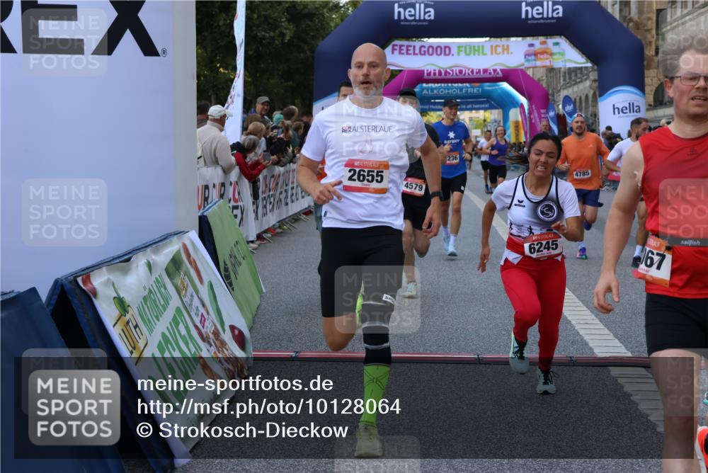 06.09.2026 - CURREX Alsterlauf Strokosch-Dieckow http://msf.ph/oto/10128064 06.09.2026 09:49:00 Ziel 2067, 2655, 2693, 3009, 3074, 3533, 4579, 4785, 5034, 5378, 5400, 5929, 5992, 6041, 6124, 6236, 6245 meine-sportfotos.de