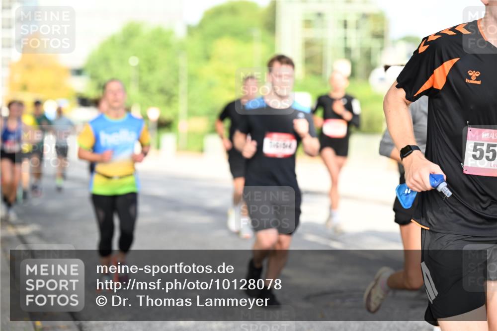 06.09.2026 - CURREX Alsterlauf Dr. Thomas Lammeyer http://msf.ph/oto/10128078 06.09.2026 09:48:18 Laufen 1, 55 meine-sportfotos.de
