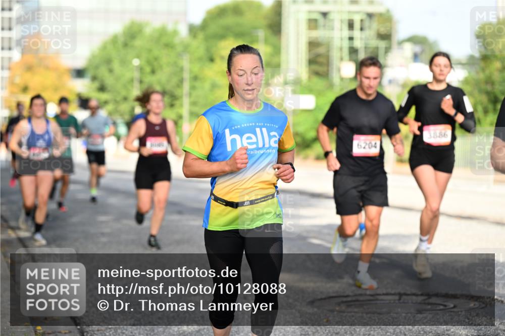 06.09.2026 - CURREX Alsterlauf Dr. Thomas Lammeyer http://msf.ph/oto/10128088 06.09.2026 09:48:19 Laufen 6204, 3886 meine-sportfotos.de