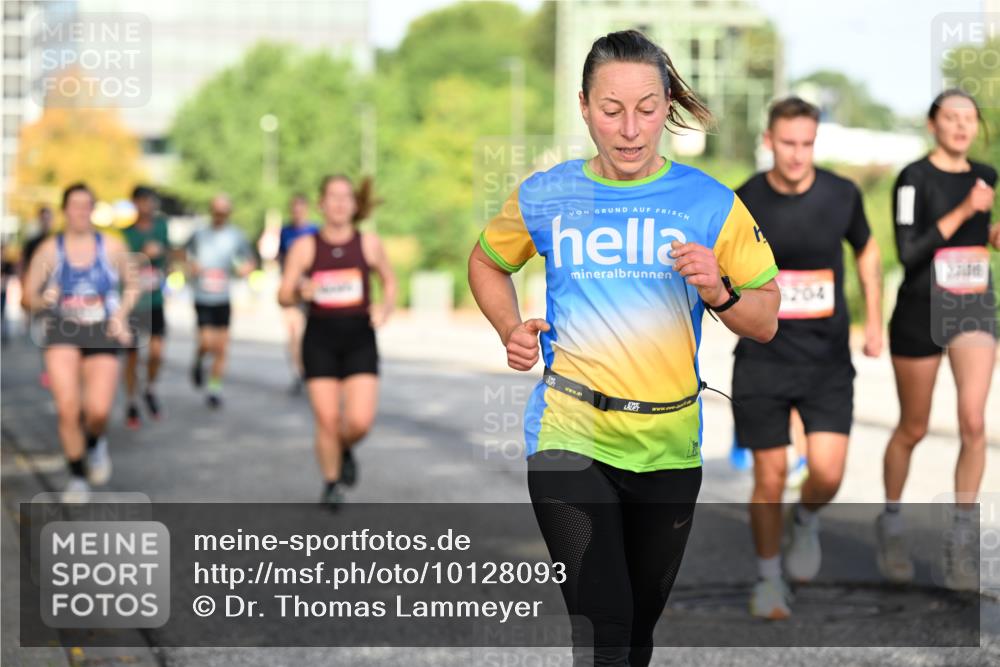 06.09.2026 - CURREX Alsterlauf Dr. Thomas Lammeyer http://msf.ph/oto/10128093 06.09.2026 09:48:20 Laufen 6204 meine-sportfotos.de