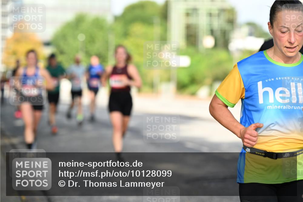 06.09.2026 - CURREX Alsterlauf Dr. Thomas Lammeyer http://msf.ph/oto/10128099 06.09.2026 09:48:20 Laufen  meine-sportfotos.de