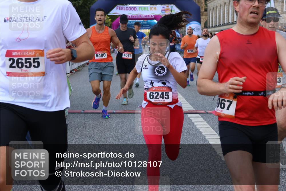 06.09.2026 - CURREX Alsterlauf Strokosch-Dieckow http://msf.ph/oto/10128107 06.09.2026 09:49:01 Ziel 2067, 2655, 2693, 3009, 3074, 3533, 4579, 4785, 5034, 5068, 5378, 5400, 5929, 5992, 6041, 6124, 6236, 6245, 8106 meine-sportfotos.de