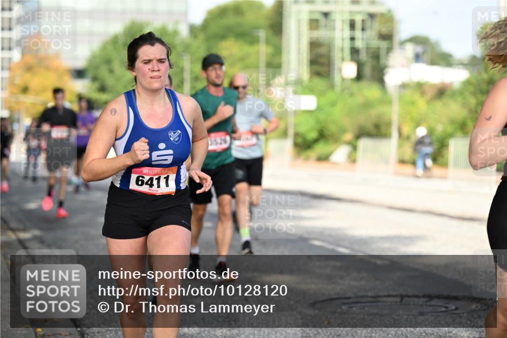 06.09.2026 - CURREX Alsterlauf Dr. Thomas Lammeyer http://msf.ph/oto/10128120 06.09.2026 09:48:23 Laufen 6411, 3524 meine-sportfotos.de