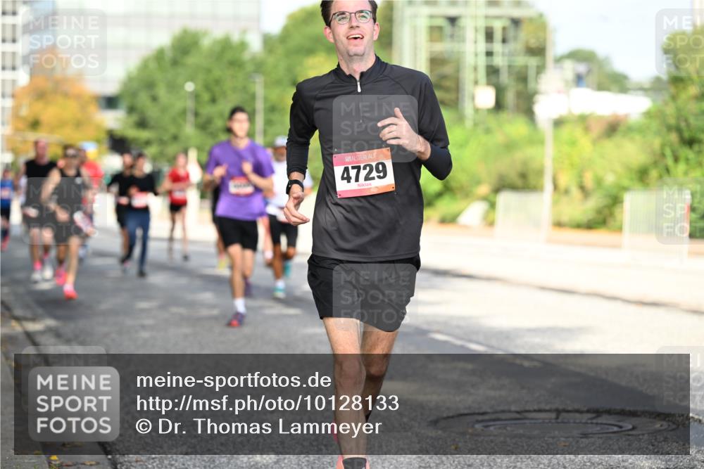 06.09.2026 - CURREX Alsterlauf Dr. Thomas Lammeyer http://msf.ph/oto/10128133 06.09.2026 09:48:27 Laufen 4729 meine-sportfotos.de