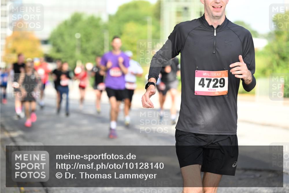 06.09.2026 - CURREX Alsterlauf Dr. Thomas Lammeyer http://msf.ph/oto/10128140 06.09.2026 09:48:28 Laufen 4729 meine-sportfotos.de
