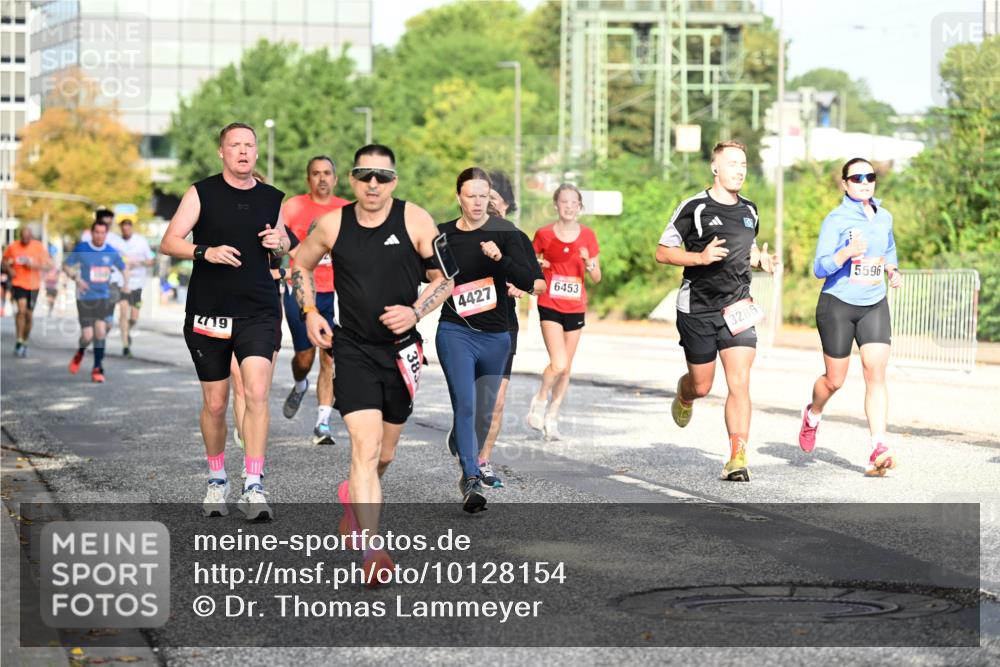06.09.2026 - CURREX Alsterlauf Dr. Thomas Lammeyer http://msf.ph/oto/10128154 06.09.2026 09:48:31 Laufen  meine-sportfotos.de