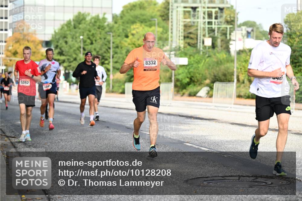 06.09.2026 - CURREX Alsterlauf Dr. Thomas Lammeyer http://msf.ph/oto/10128208 06.09.2026 09:48:41 Laufen 5862, 4845, 8332, 465 meine-sportfotos.de