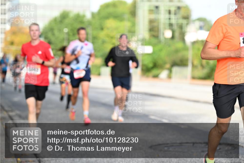06.09.2026 - CURREX Alsterlauf Dr. Thomas Lammeyer http://msf.ph/oto/10128230 06.09.2026 09:48:43 Laufen  meine-sportfotos.de
