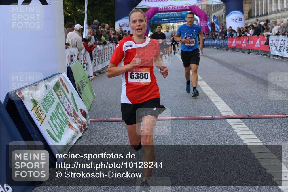 06.09.2026 - CURREX Alsterlauf Strokosch-Dieckow http://msf.ph/oto/10128244 06.09.2026 09:49:10 Ziel 2009, 3533, 3880, 3898, 4037, 5068, 5251, 5378, 5448, 5924, 6380, 8106 meine-sportfotos.de